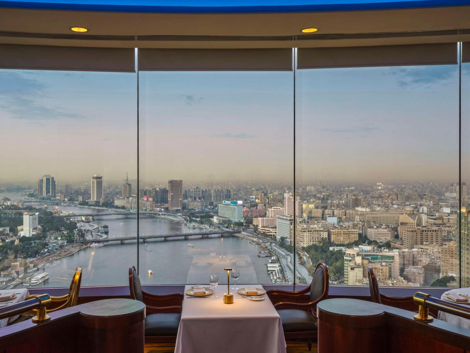 Hotel Hilton Cairo Grand Nile Exteriér fotografie View from the restaurant