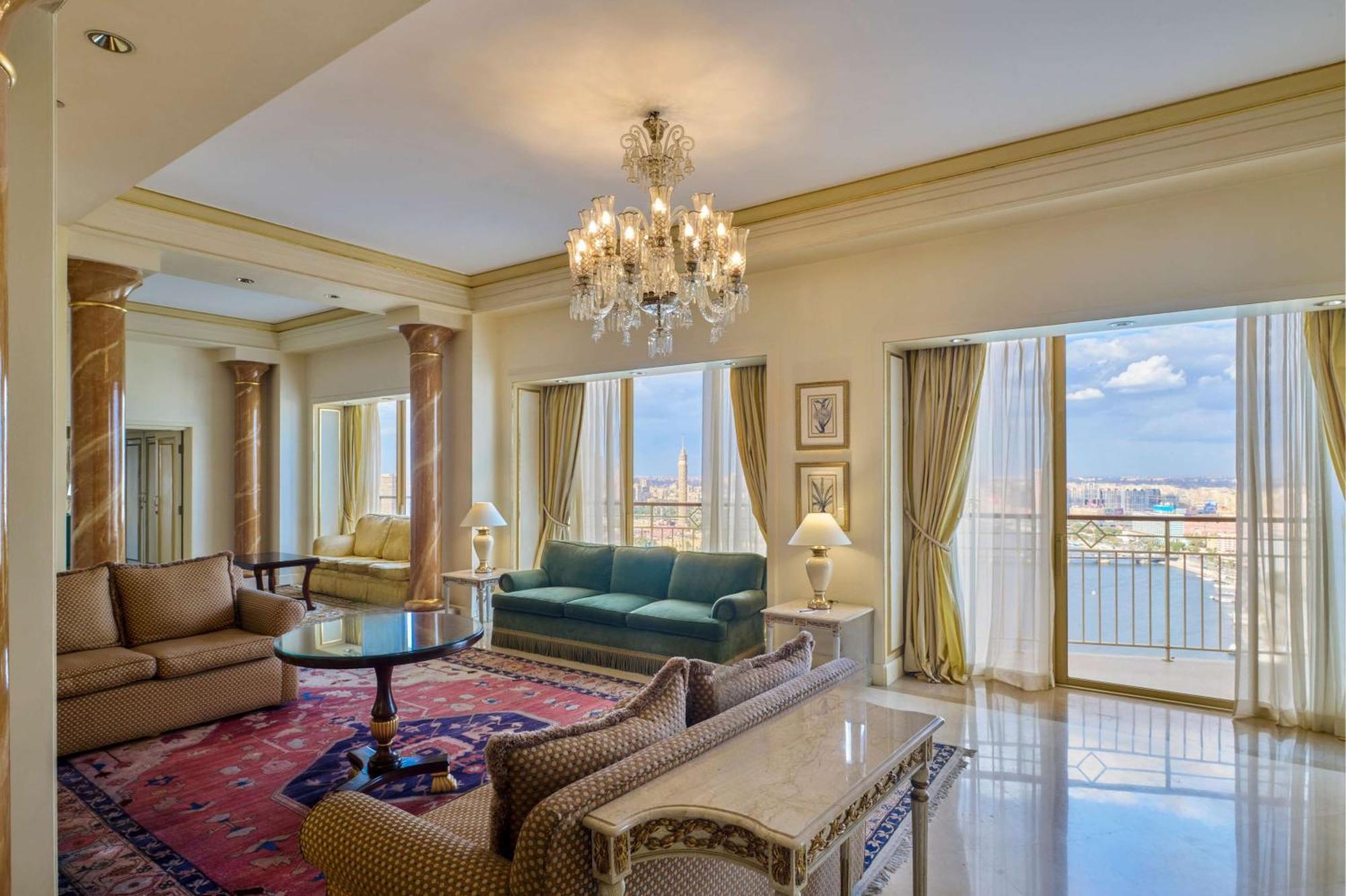 Hotel Hilton Cairo Grand Nile Exteriér fotografie A suite at the Four Seasons Hotel